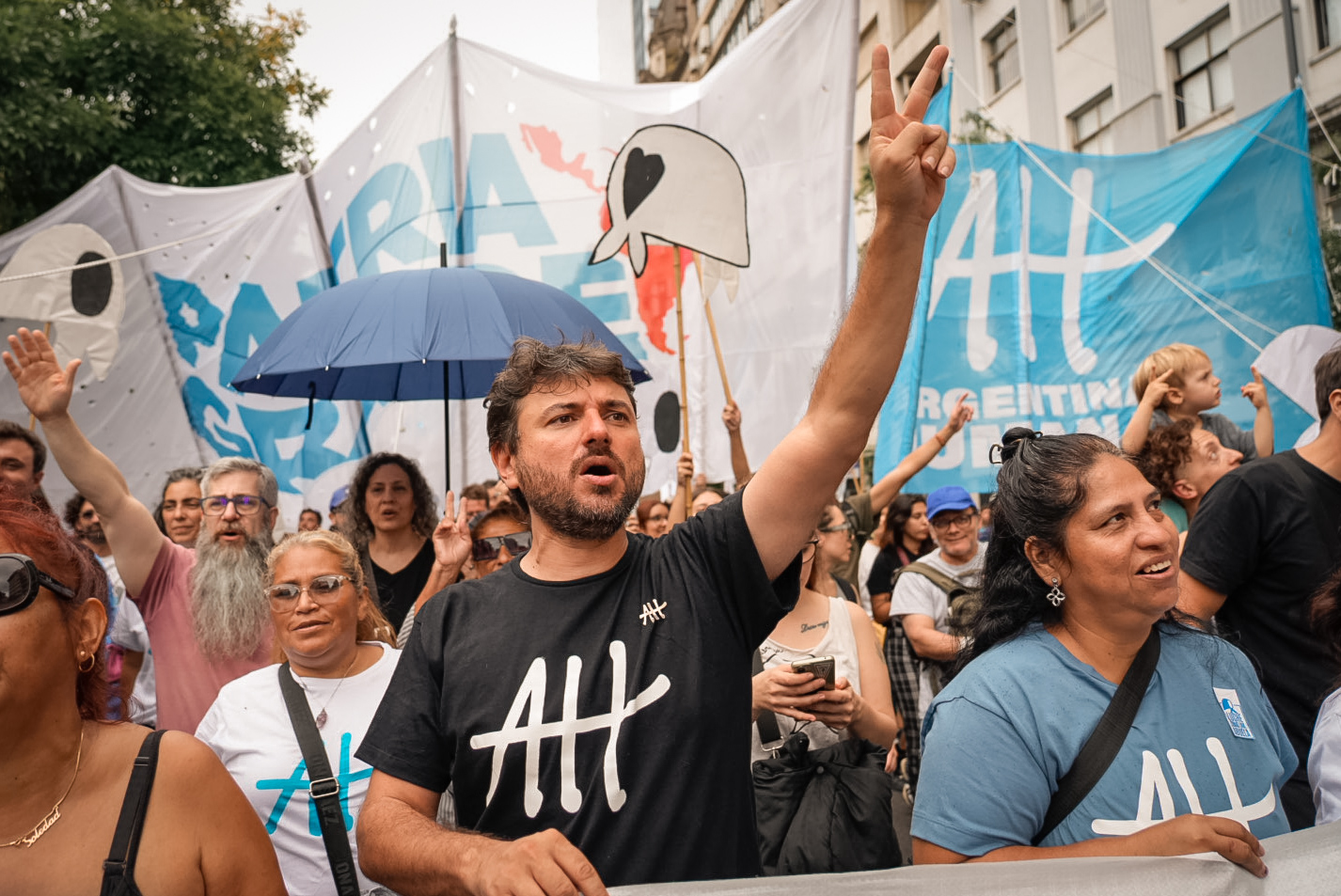 Juan Grabois movilizándose con Argentina Humana
